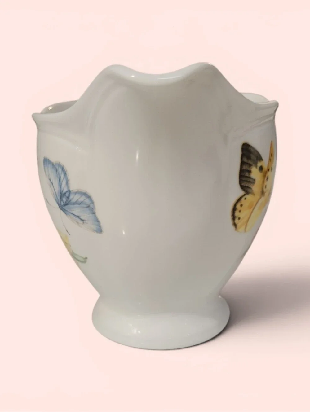 Lenox Butterfly Meadow Floral Porcelain Creamer Pitcher, EUC, Pink, Yellow, Blue
